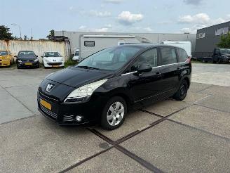 Uttjänta bilar auto Peugeot 5008 1.6 THP ST 7 pers. 2011/1