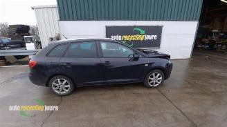 Vrakbiler auto Seat Ibiza Ibiza ST (6J8), Combi, 2010 / 2016 1.2 TDI Ecomotive 2011/5