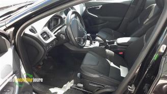 Volvo V-40 V40 (MV), Hatchback 5-drs, 2012 / 2019 2.0 D2 16V picture 9