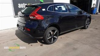 Volvo V-40 V40 (MV), Hatchback 5-drs, 2012 / 2019 2.0 D2 16V picture 3