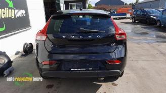 Volvo V-40 V40 (MV), Hatchback 5-drs, 2012 / 2019 2.0 D2 16V picture 4