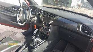 Citroën DS3 DS3 (SA), Hatchback, 2009 / 2015 1.6 e-HDi picture 13