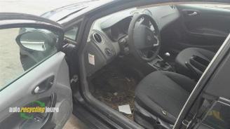 Seat Ibiza Ibiza ST (6J8), Combi, 2010 / 2016 1.2 TDI Ecomotive picture 18