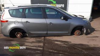 Uttjänta bilar auto Renault Grand-scenic Grand Scenic III (JZ), MPV, 2009 / 2016 1.5 dCi 110 2013/1