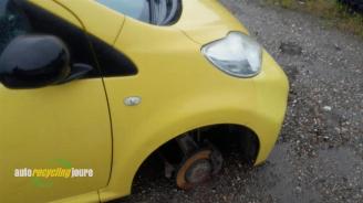 Peugeot 107 107, Hatchback, 2005 / 2014 1.0 12V picture 10