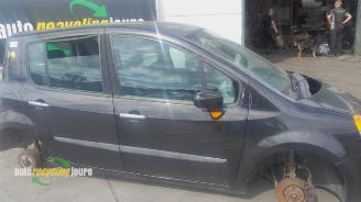 Renault Modus Modus/Grand Modus (JP), MPV, 2004 / 2012 1.2 16V picture 3