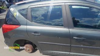 Peugeot 207 207 SW (WE/WU), Combi, 2007 / 2013 1.4 16V Vti picture 4