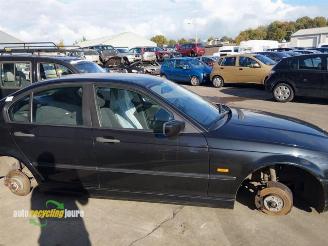 BMW 3-serie 3 serie (E46/4), Sedan, 1997 / 2005 318i picture 3