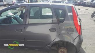 Mitsubishi Colt (Z2/Z3) onderdelen (donorauto) picture 11