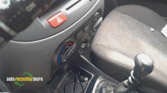 Kia Rio II onderdelen (donorauto) picture 19