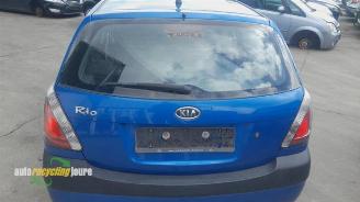 Kia Rio II onderdelen (donorauto) picture 8