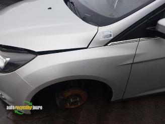 Ford Focus Focus 3 Wagon, Combi, 2010 / 2020 1.0 Ti-VCT EcoBoost 12V 125 picture 19