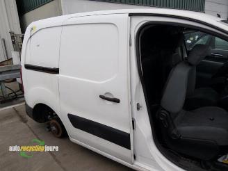 Peugeot Partner Partner (GC/GF/GG/GJ/GK), Van, 2008 / 2018 1.6 HDI 90 16V picture 3