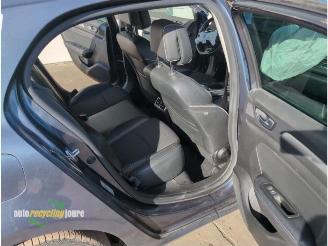 Renault Mégane Megane IV (RFBB), Hatchback 5-drs, 2015 1.2 Energy TCE 130 picture 19