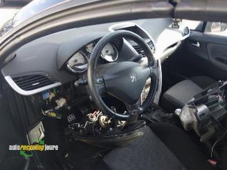 Peugeot 207 207 CC (WB), Cabrio, 2007 / 2015 1.6 16V picture 17