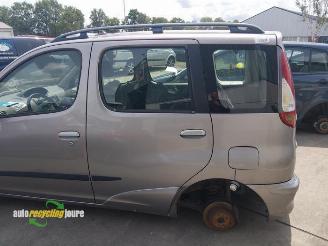 Toyota Yaris-verso Yaris Verso (P2), MPV, 1999 / 2005 1.4 D-4D picture 14