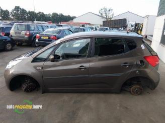 Kia Venga Venga, MPV, 2010 / 2019 1.4 CVVT 16V picture 3