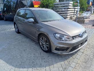 Volkswagen Golf 1.2 tsi rline picture 2