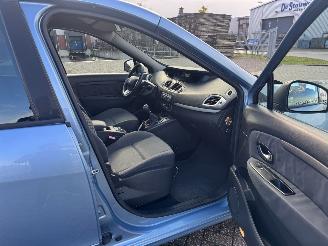 Renault Grand-scenic 1.4 96kw 7 persoons Navi - Clima picture 17