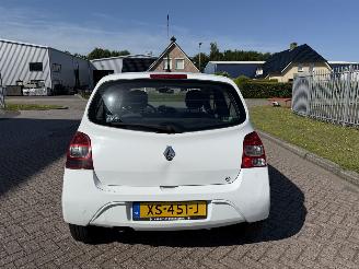 Renault Twingo 1.2 43kw Acces picture 4