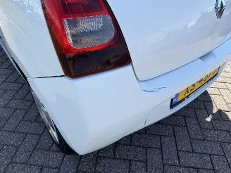 Renault Twingo 1.2 43kw Acces picture 9