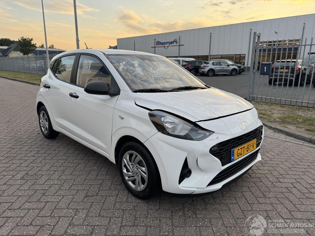 Hyundai I-10 1.0 46Kw Navi  286 KM!!!!