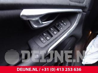 Volvo V-40 V40 (MV), Hatchback 5-drs, 2012 / 2019 1.6 D2 picture 15