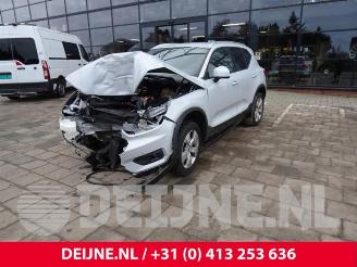 Volvo XC40 XC40 (XZ), SUV, 2017 1.5 T2 12V picture 3