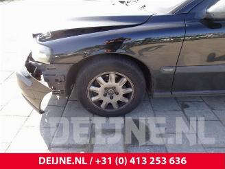 Volvo S-60 S60 I (RS/HV), Sedan, 2000 / 2010 2.4 20V Bi-fuel LPG picture 14