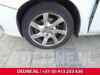 Volvo V-60 V60 I (FW/GW), Combi, 2010 / 2018 1.6 DRIVe picture 18