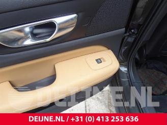 Volvo V-60 V60 II (ZW), Combi, 2018 2.0 B3 16V Mild Hybrid Geartronic picture 33