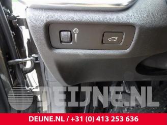 Volvo V-60 V60 II (ZW), Combi, 2018 2.0 B3 16V Mild Hybrid Geartronic picture 19