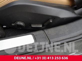 Volvo V-60 V60 II (ZW), Combi, 2018 2.0 B3 16V Mild Hybrid Geartronic picture 17