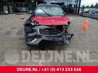 Volvo V-60 V60 II (ZW), Combi, 2018 2.0 B3 16V Mild Hybrid Geartronic picture 2