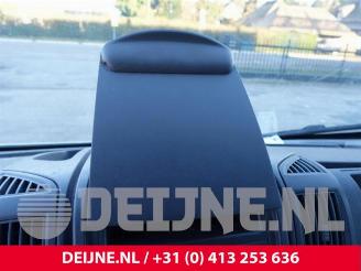 Peugeot Boxer Boxer (U9), Van, 2006 2.2 HDi 100 Euro 4 picture 22