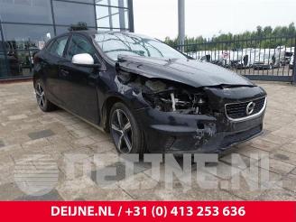 disassembly passenger cars Volvo V-40 V40 (MV), Hatchback 5-drs, 2012 / 2019 2.0 D2 16V 2017/7