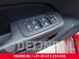 Volvo V-60 V60 II (ZW), Combi, 2018 2.0 B4 16V Mild Hybrid picture 14