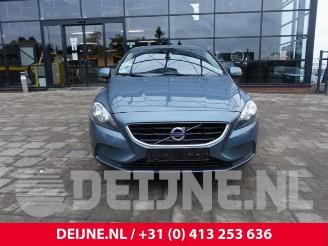 Volvo V-40 V40 (MV), Hatchback 5-drs, 2012 / 2019 1.6 D2 picture 2