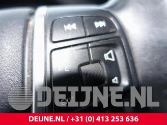 Volvo V-40 V40 (MV), Hatchback 5-drs, 2012 / 2019 1.6 D2 picture 21