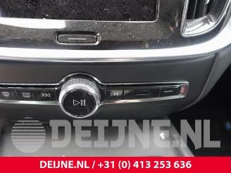 Volvo V-60 V60 II (ZW), Combi, 2018 2.0 B3 16V Mild Hybrid Geartronic picture 20