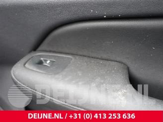 Volvo V-60 V60 II (ZW), Combi, 2018 2.0 B3 16V Mild Hybrid Geartronic picture 25