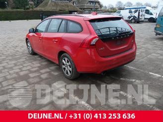 Volvo V-60 V60 I (FW/GW), Combi, 2010 / 2018 2.0 D3 20V picture 5