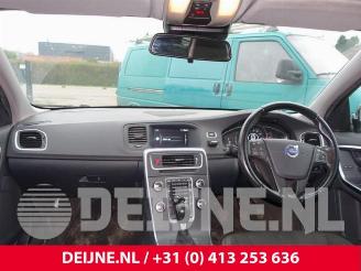 Volvo V-60 V60 I (FW/GW), Combi, 2010 / 2018 2.0 D3 20V picture 33