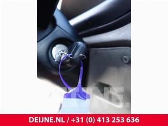 Opel Movano Movano Combi, Bus, 1998 / 2010 2.5 DTI picture 33