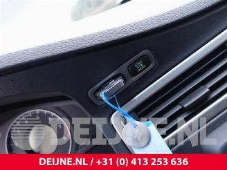 Volvo V-70 V70 (BW), Combi, 2007 / 2016 2.0 16V picture 28