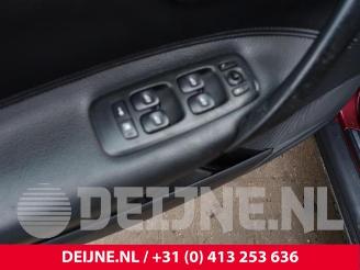 Volvo S-60 S60 I (RS/HV), Sedan, 2000 / 2010 2.4 20V 140 picture 18