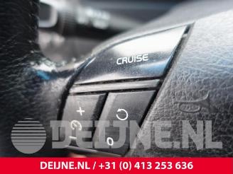 Volvo S-60 S60 I (RS/HV), Sedan, 2000 / 2010 2.4 20V 140 picture 25