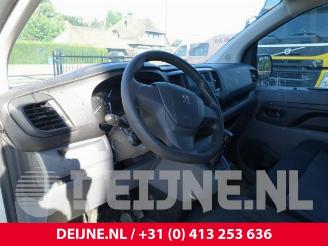 Peugeot Expert Expert (V1/VA/VB/VE/VF/VT/VY), Van, 2016 2.0 Blue HDi 120 16V picture 18