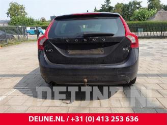 Volvo V-60 V60 I (FW/GW), Combi, 2010 / 2018 2.0 D3 20V picture 6