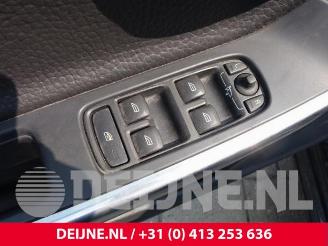 Volvo V-60 V60 I (FW/GW), Combi, 2010 / 2018 2.0 D3 20V picture 20